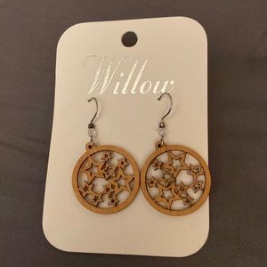 Willow brand star dangle earrings